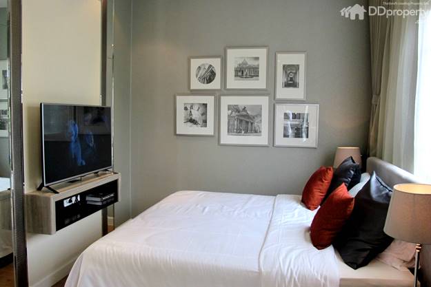 Golden Town On Nut  Pattanakarn